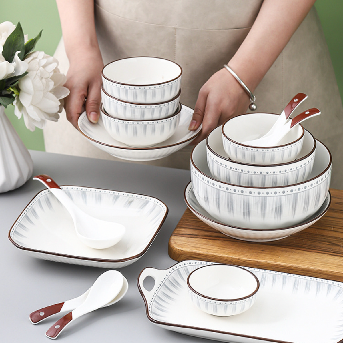 Dainty Patterned Pasta Dish 7 Inch Nestasia