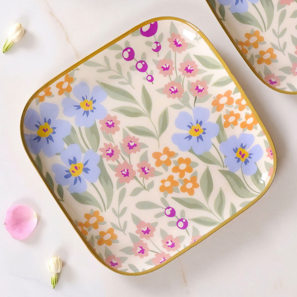Peony Petals Snack Plates Set Of 2 In Gift Box Nestasia