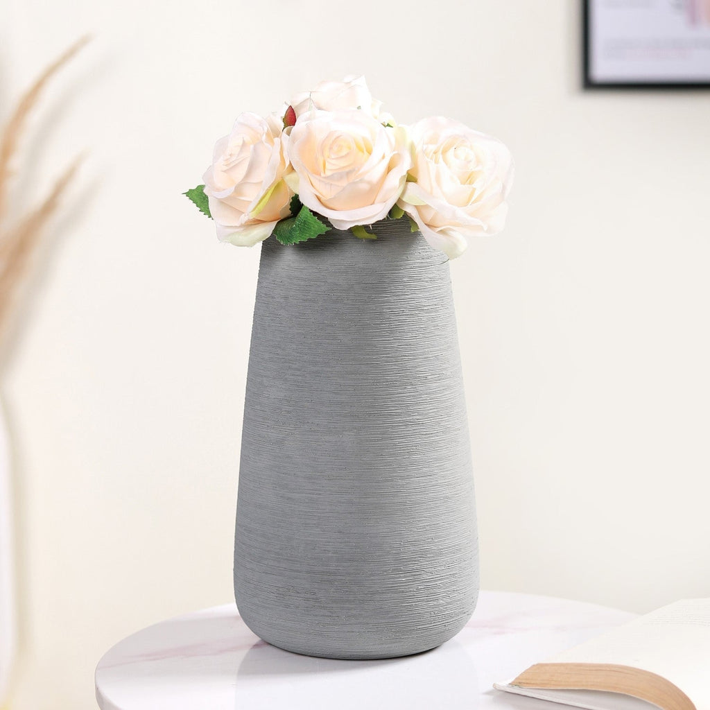 Minimalistic Textured Ceramic Vase Nestasia