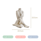 Embrace Vase Showpiece Nestasia