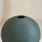 Ceramic Elegance Handcrafted Vase Nestasia