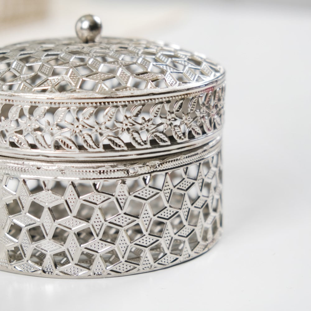 Set Of 2 Round Gift Box Silver Nestasia