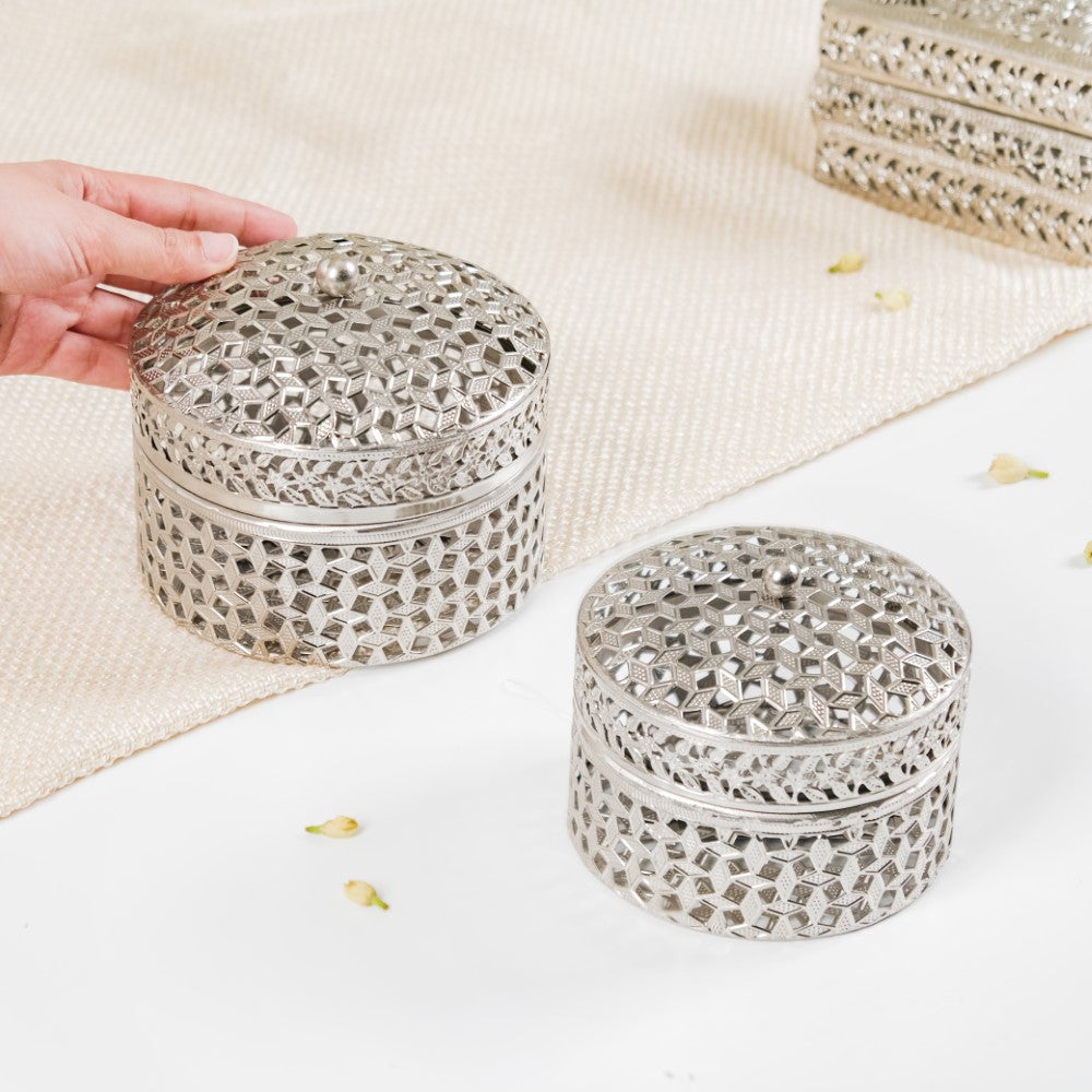 Set Of 2 Round Gift Box Silver Nestasia
