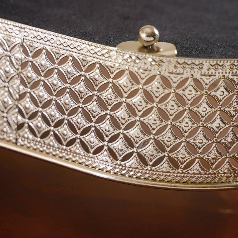 Festive Oval Tray Silver Large Nestasia