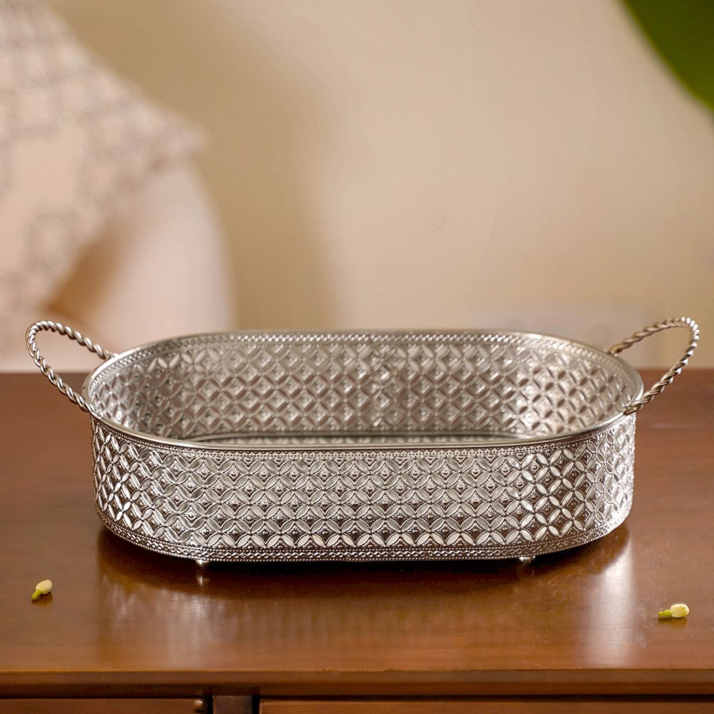 Festive Oval Tray Silver Large Nestasia