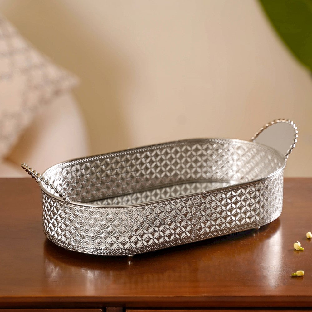 Festive Oval Tray Silver Large Nestasia