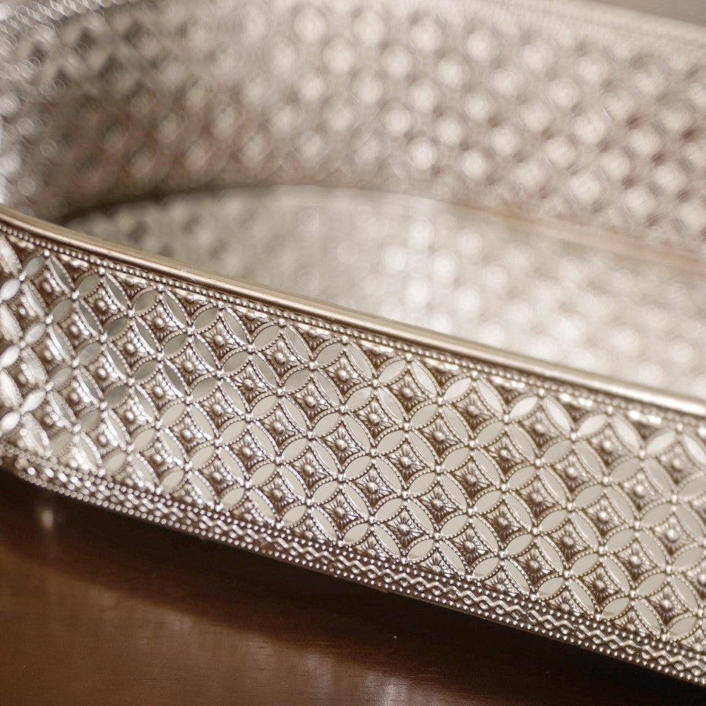Festive Oval Tray Silver Large Nestasia