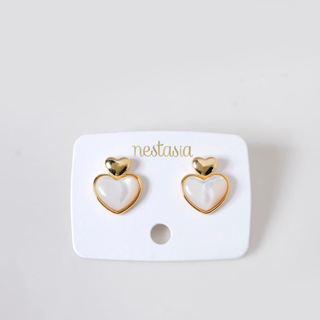 Delicate Hearts Stud Earrings Nestasia