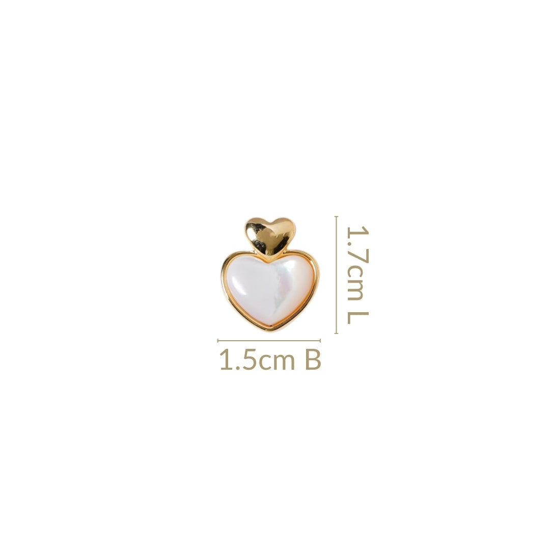 Delicate Hearts Stud Earrings Nestasia