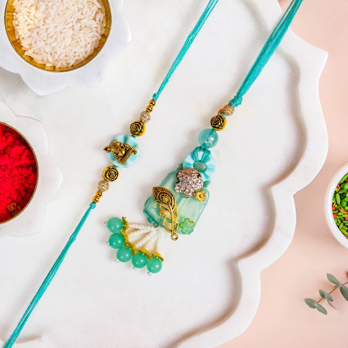 Divine Krishna Rakhi And Lumba Set Nestasia