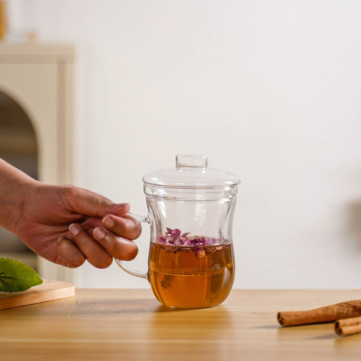 Double Walled Glass Infuser Teapot with Strainer Nestasia