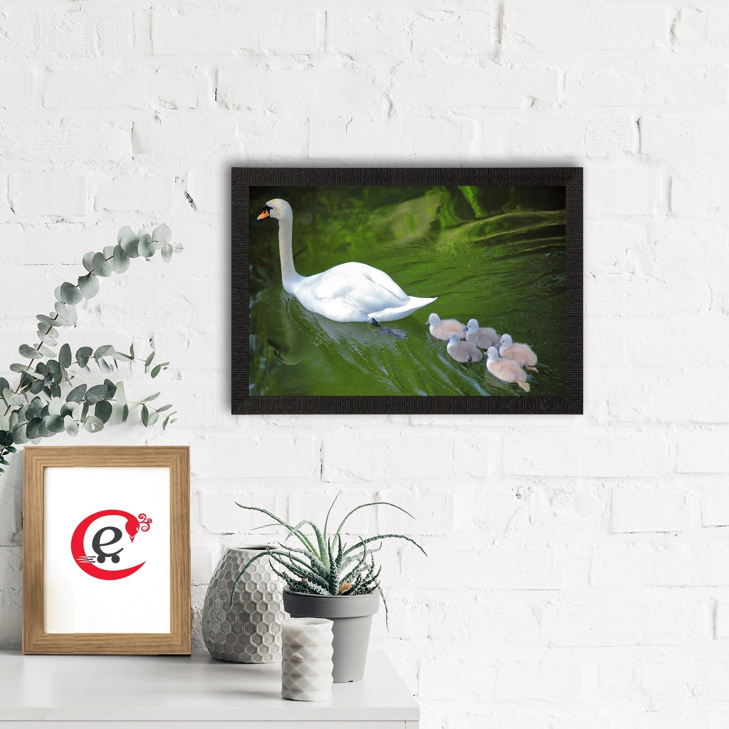 SwanWith Baby Satin Matt Texture UV Art Painting Kafalo