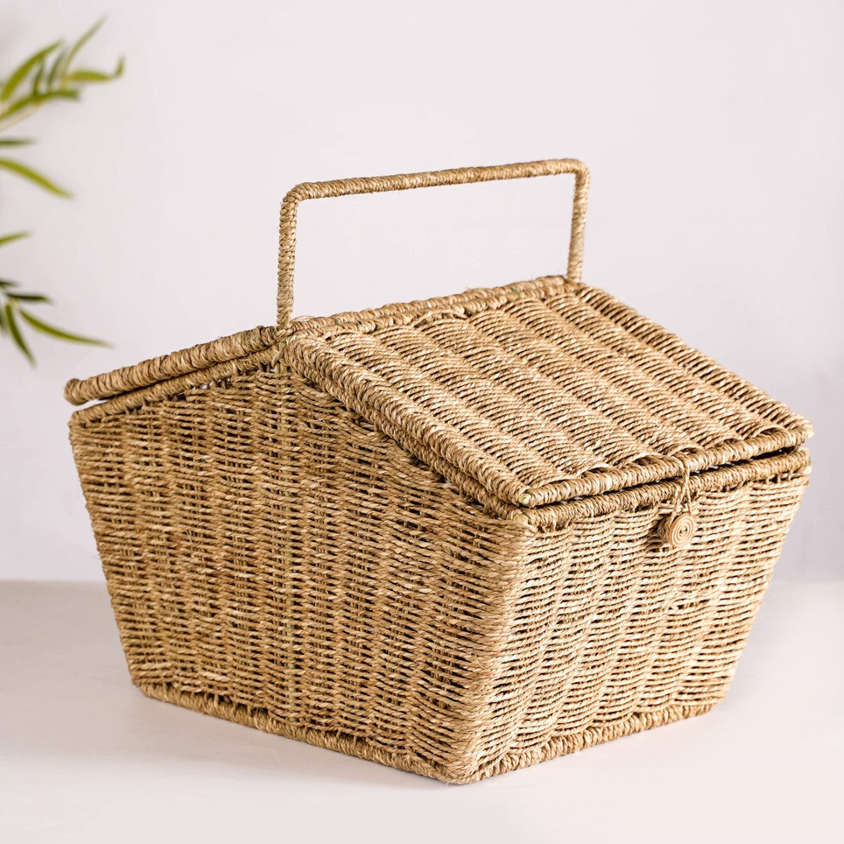 Farmhouse Eco Friendly Picnic Basket Nestasia