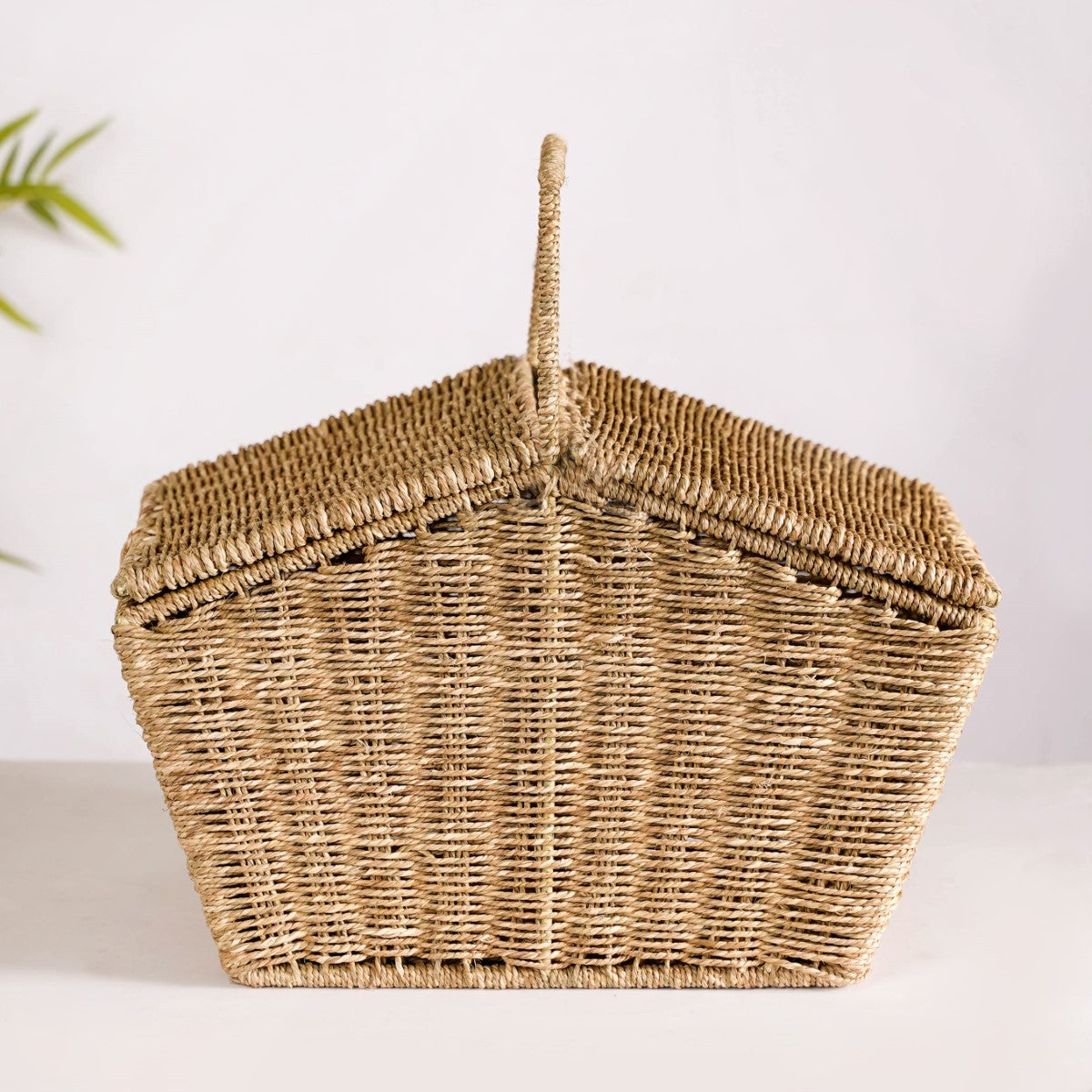 Farmhouse Eco Friendly Picnic Basket Nestasia