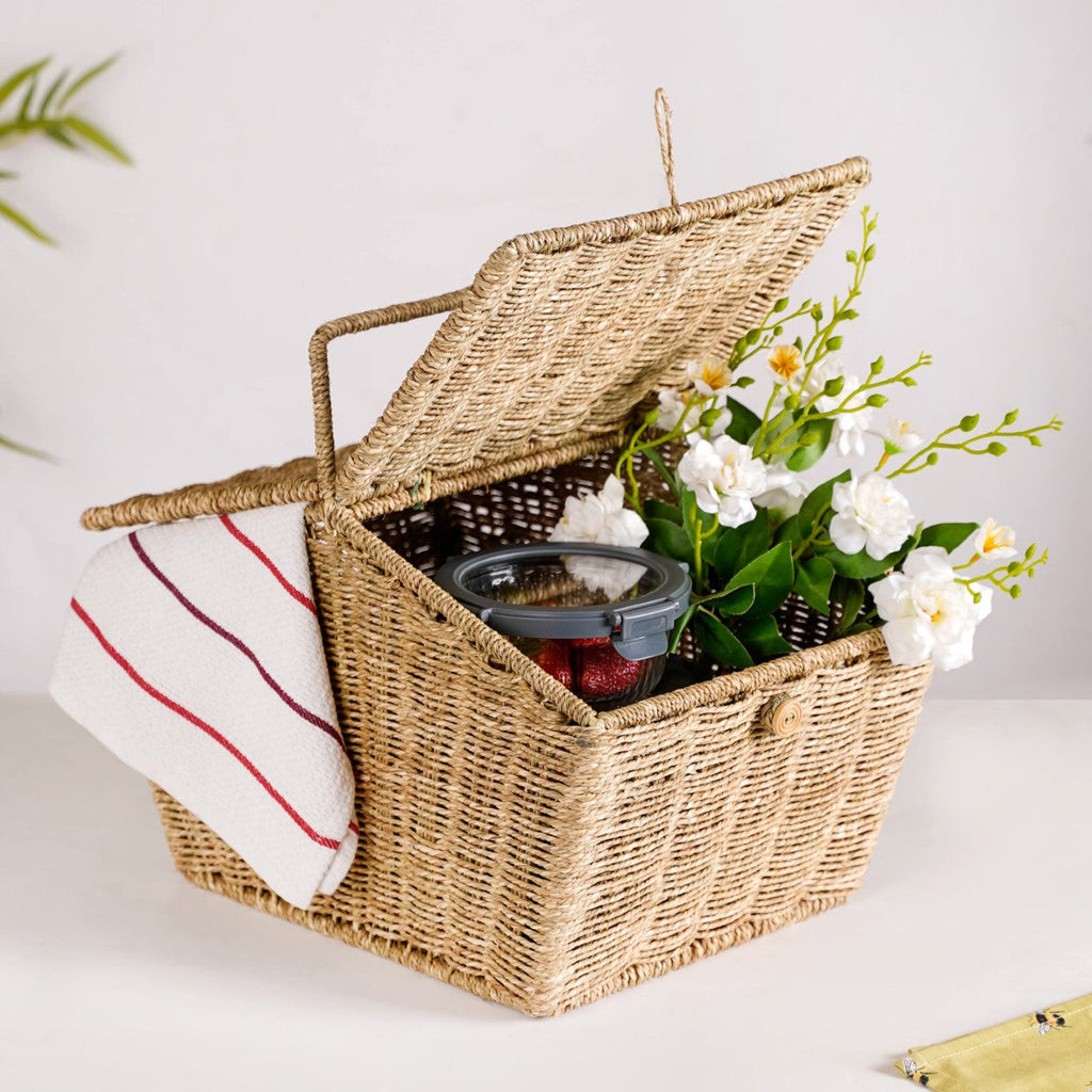 Farmhouse Eco Friendly Picnic Basket Nestasia