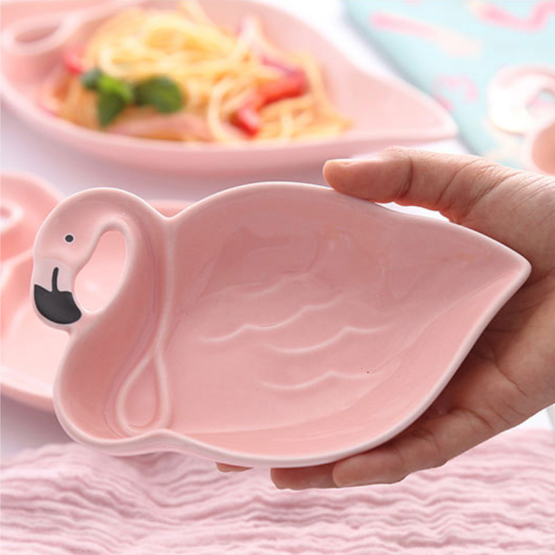 Flamingo Dish Nestasia