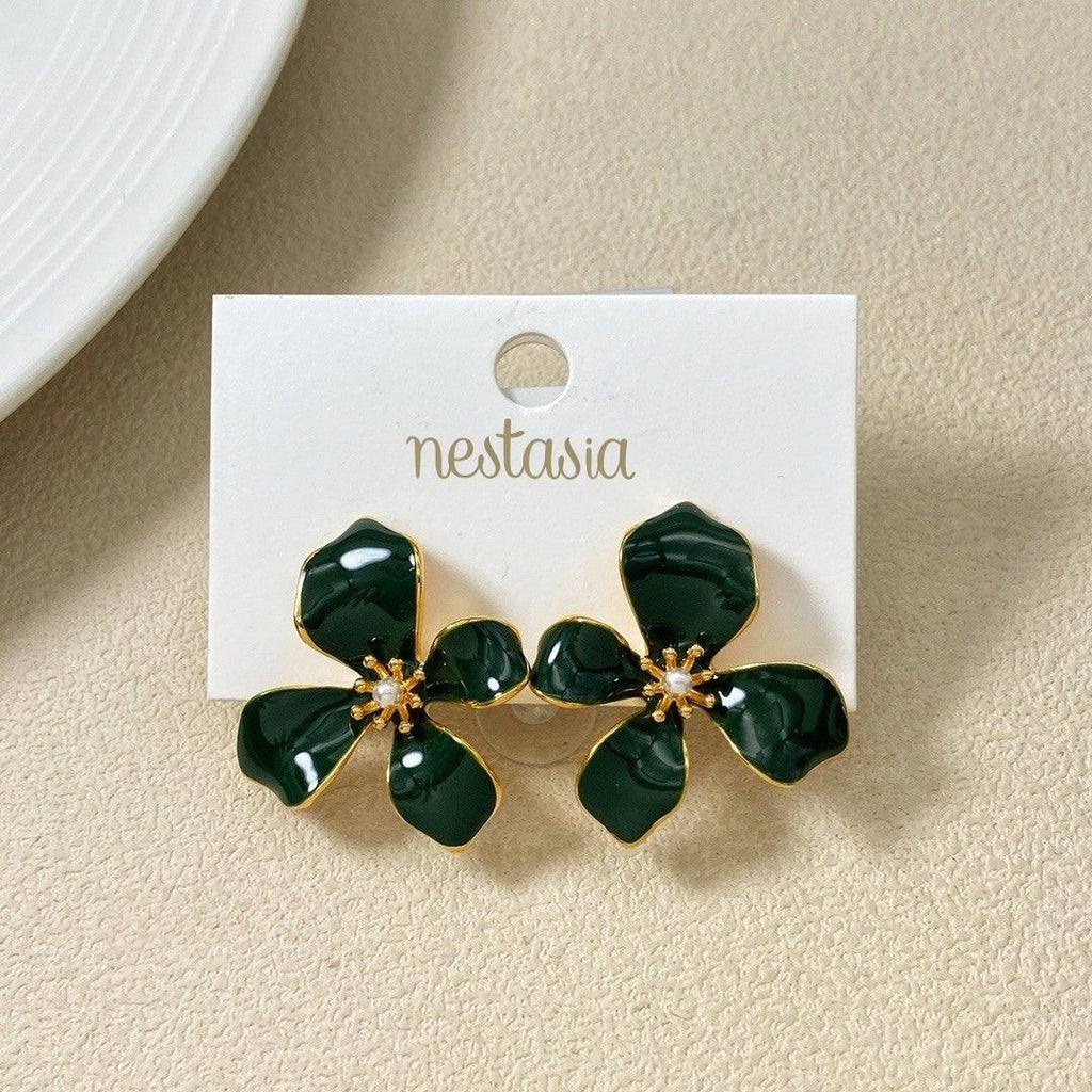 Flora Twist Stud Earrings Green Nestasia