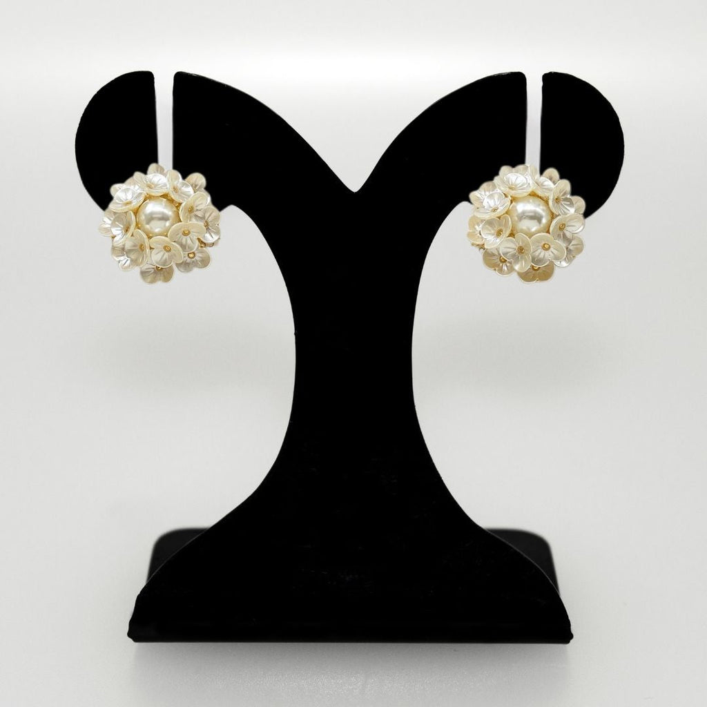 Floral Accent Cluster Earrings Nestasia