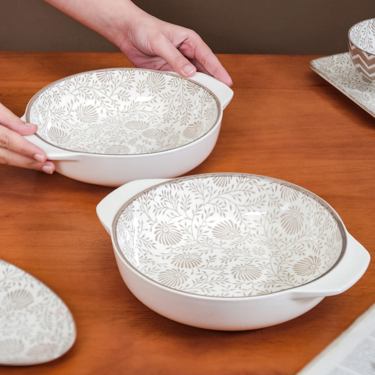Floral Fiesta Ceramic Bowls With Handles Set Of 2 1000ml Nestasia