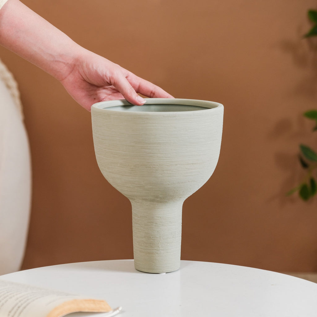 Flambeau Inspired Decorative Vase Nestasia