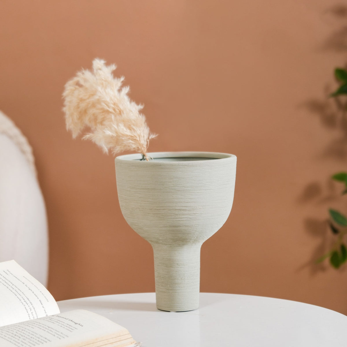 Flambeau Inspired Decorative Vase Nestasia