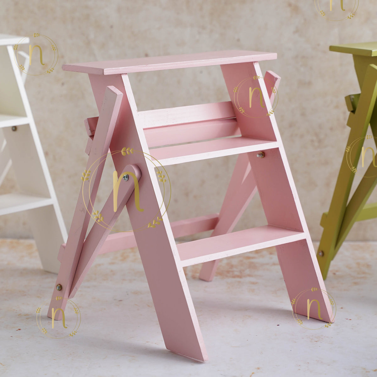 Foldable Stand Nestasia