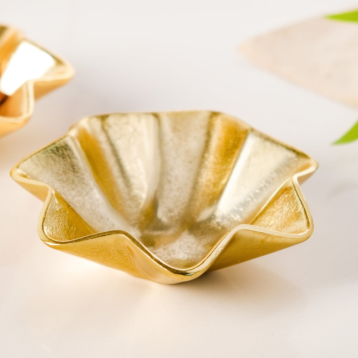 Frill Metal Trinket Bowl Set Of 2 Nestasia