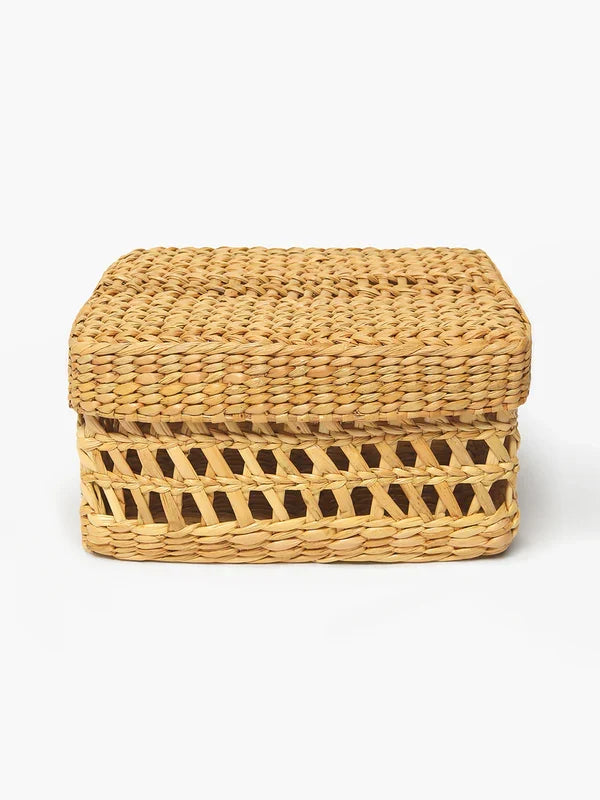 Artisan Seagrass Lid Box for Jewelry, Belts & Scarves