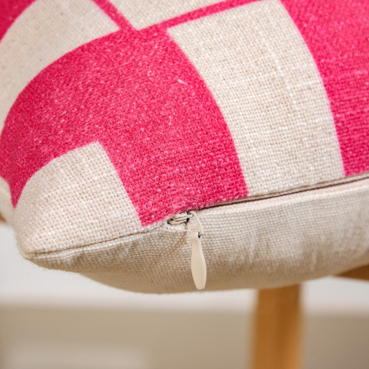 Fuchsia Bloom Cotton Cushion Cover 46x46cm Nestasia
