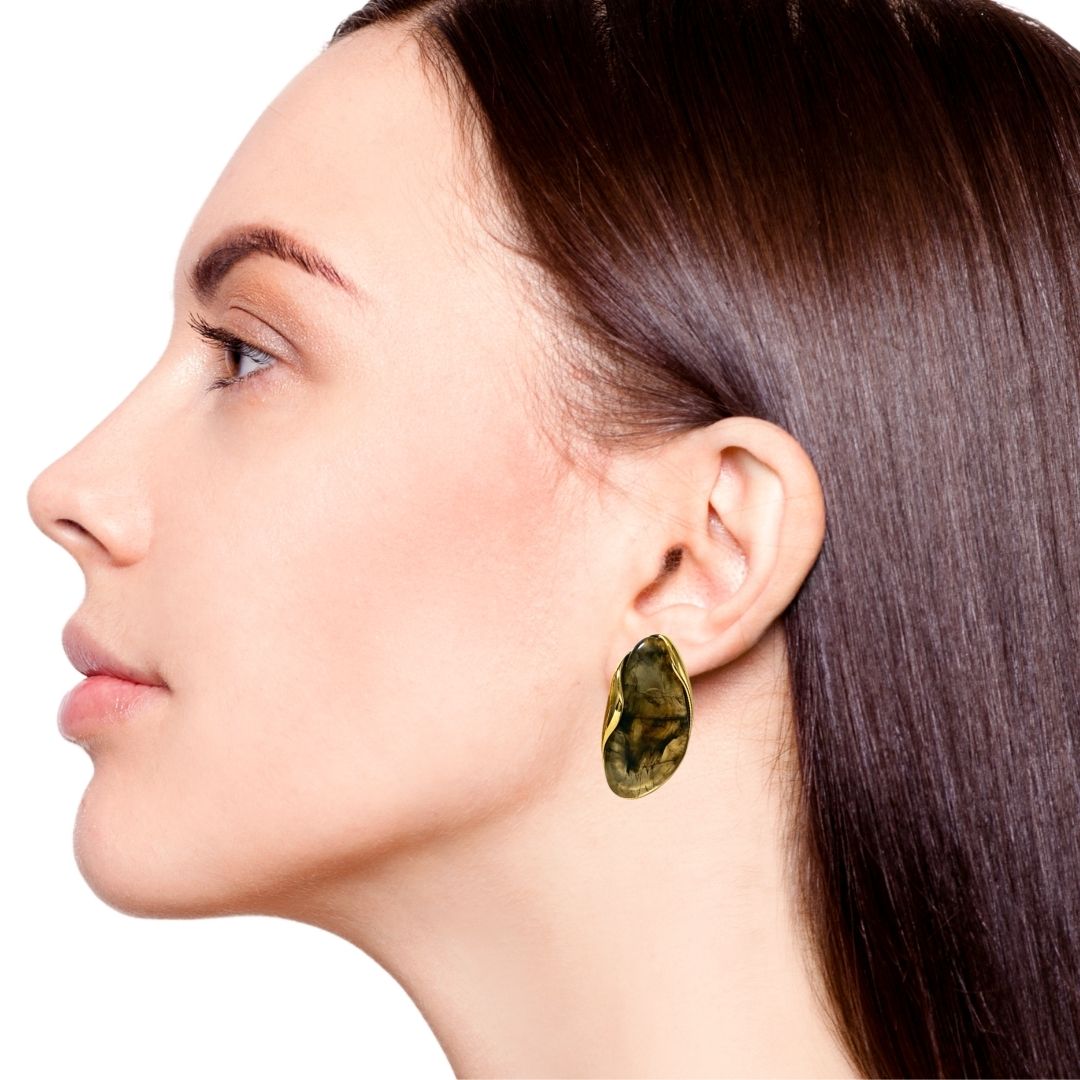 Black Gemstone Drop Earrings Nestasia
