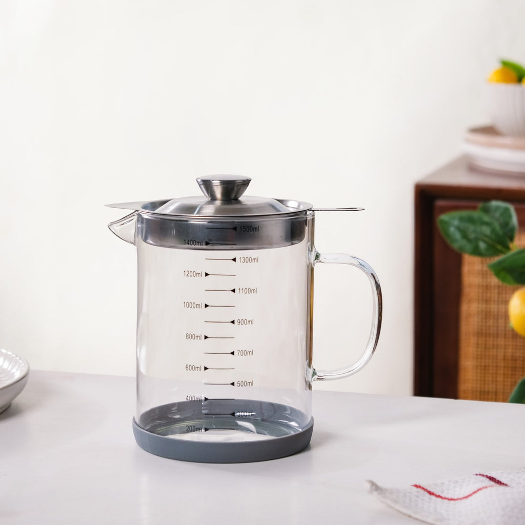 Glass Oil Pot With Strainer 1500ml Nestasia
