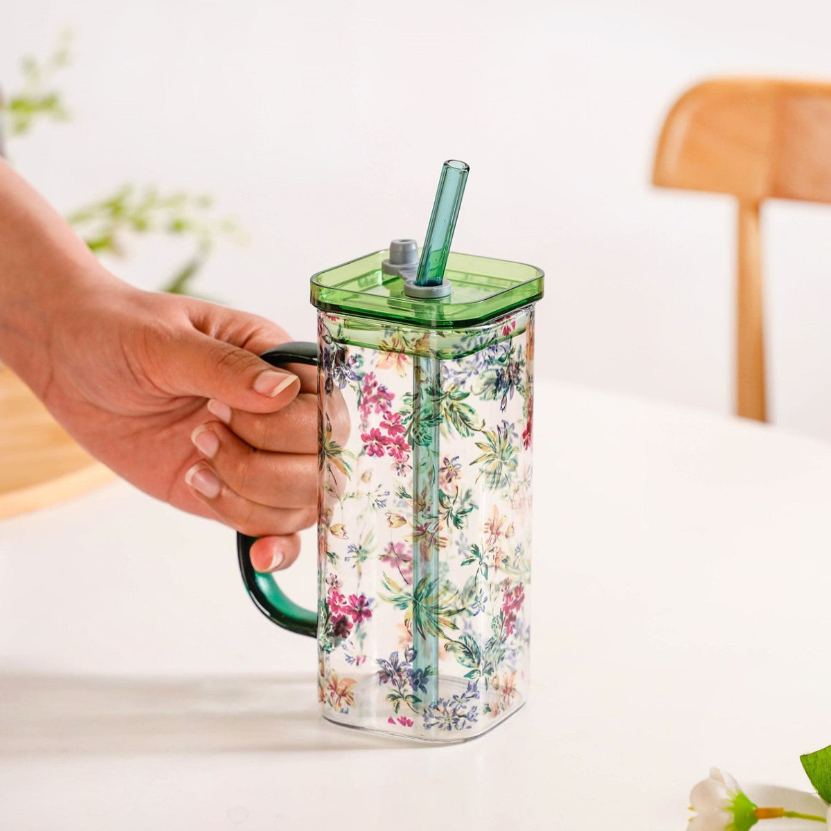 Set Of 2 Springtime Leakproof Borosilicate Glass Travel Sipper Cup With Straw 365ml Nestasia