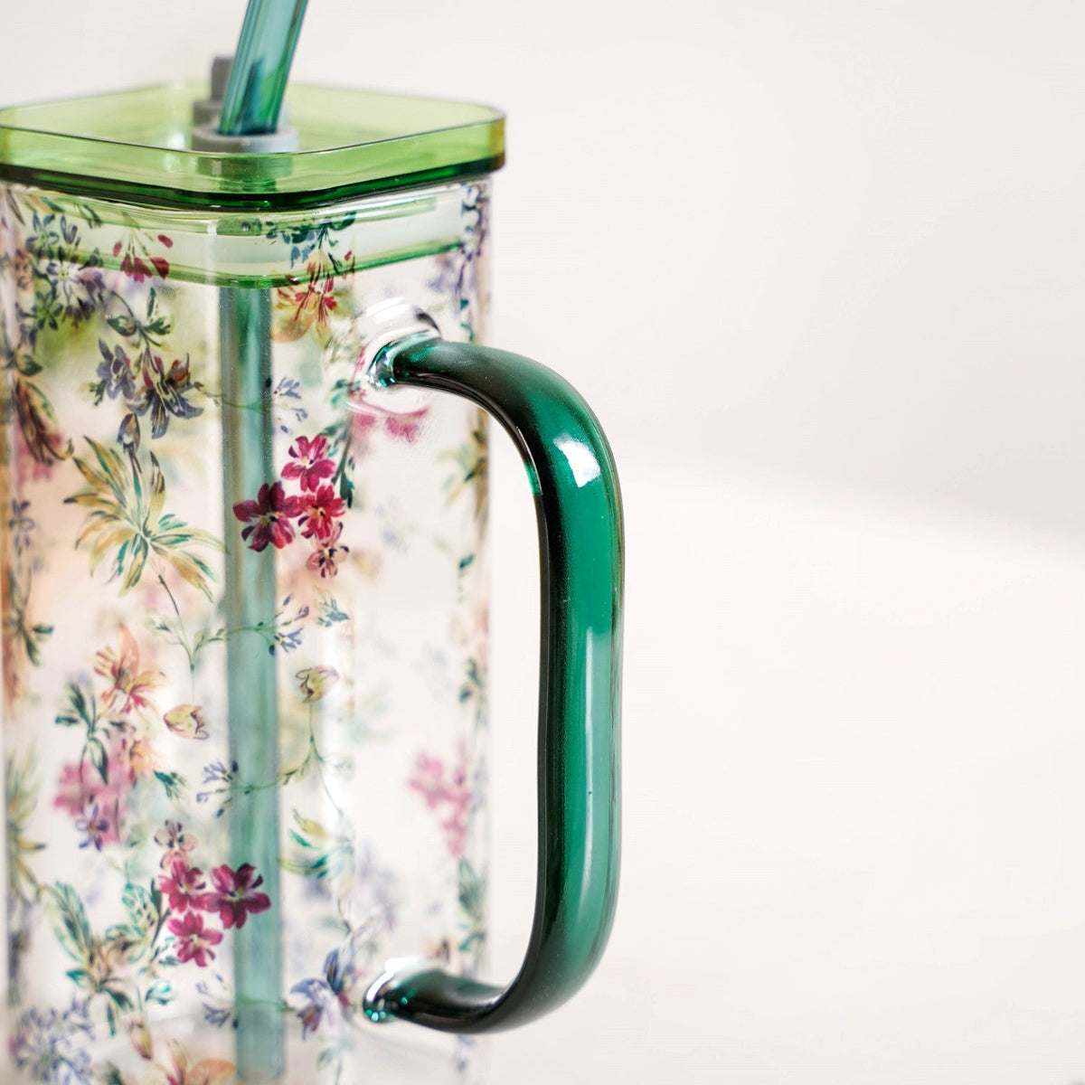 Set Of 2 Springtime Leakproof Borosilicate Glass Travel Sipper Cup With Straw 365ml Nestasia