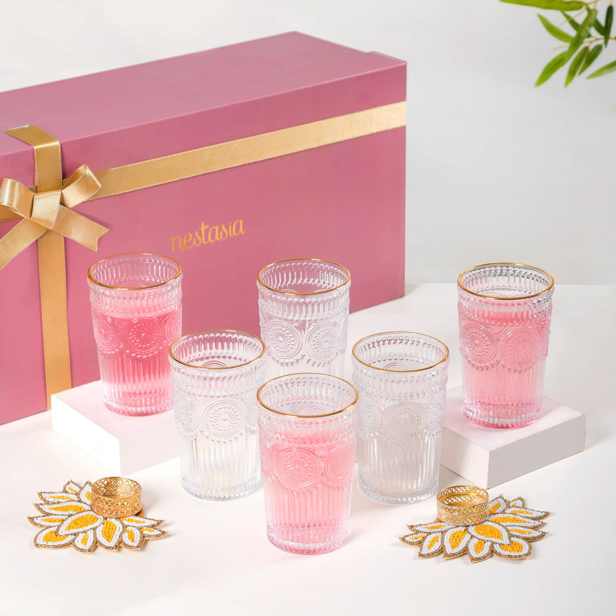 Glassy Glamour Gift Set Of 4 Nestasia