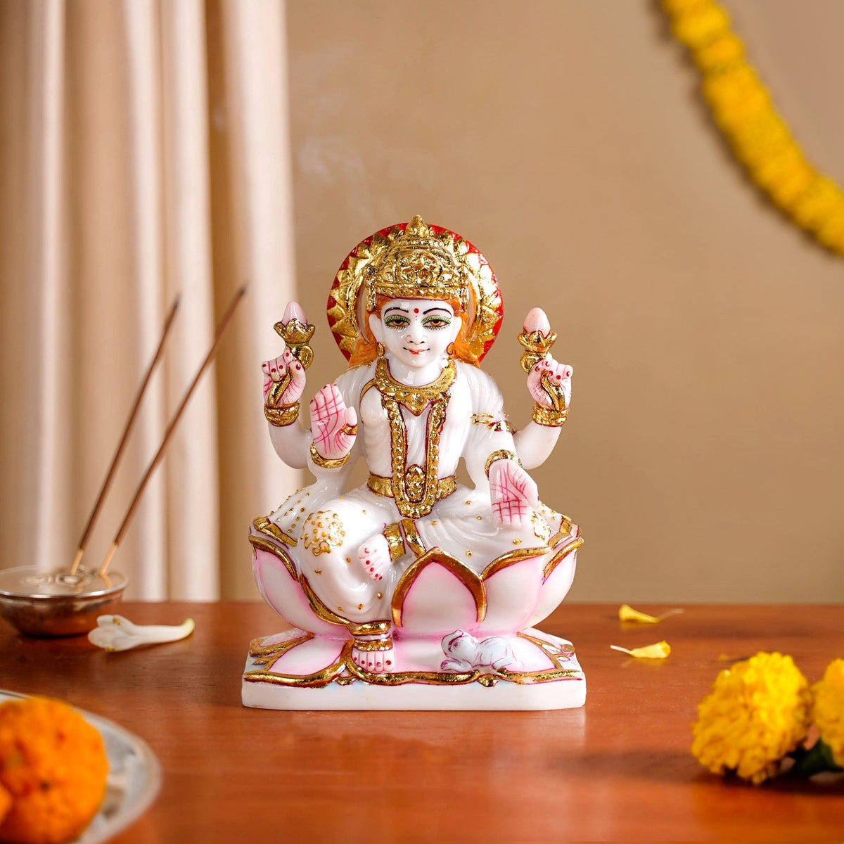 Goddess Laxmi On Lotus Idol 17x12cm Nestasia