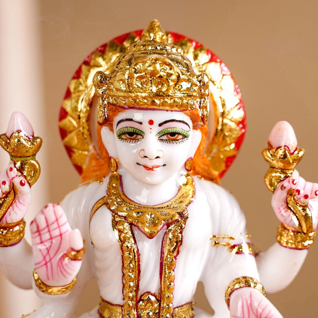 Goddess Laxmi On Lotus Idol 17x12cm Nestasia