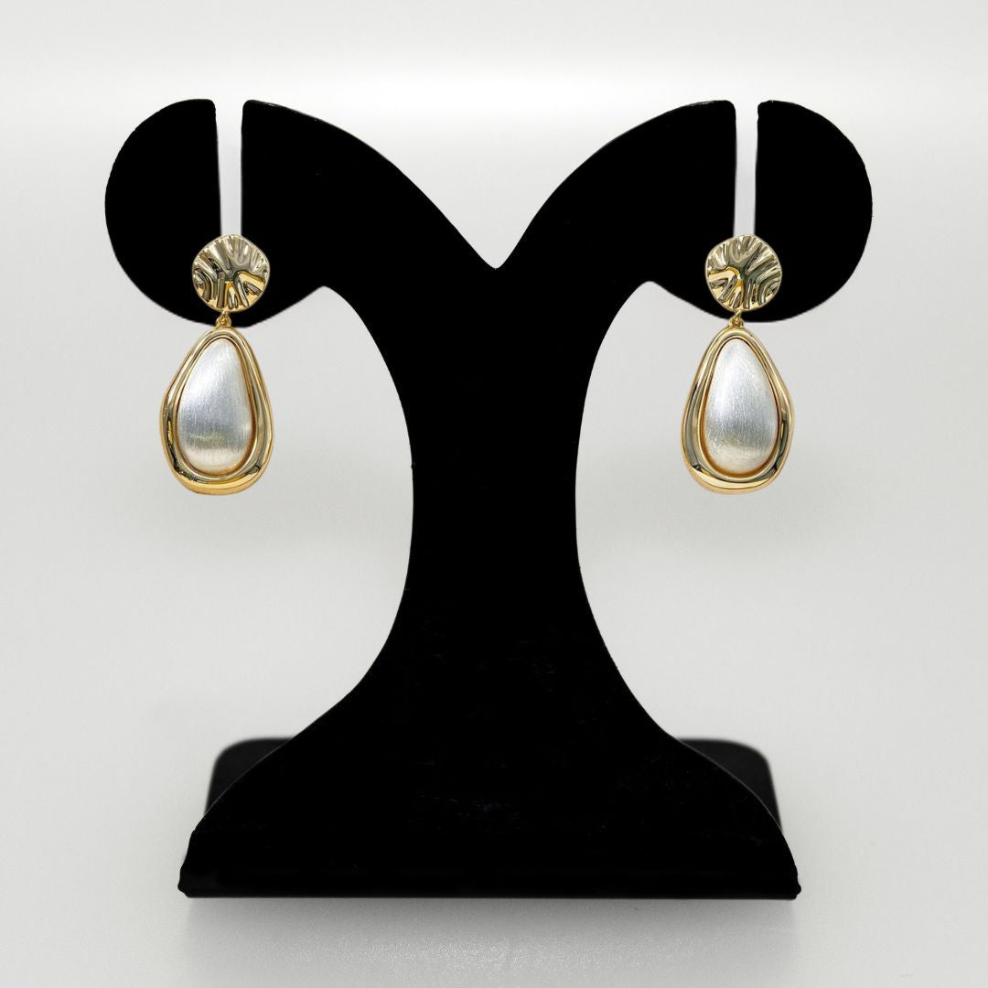 Gold Drizzle Drops Dangler Earrings Nestasia