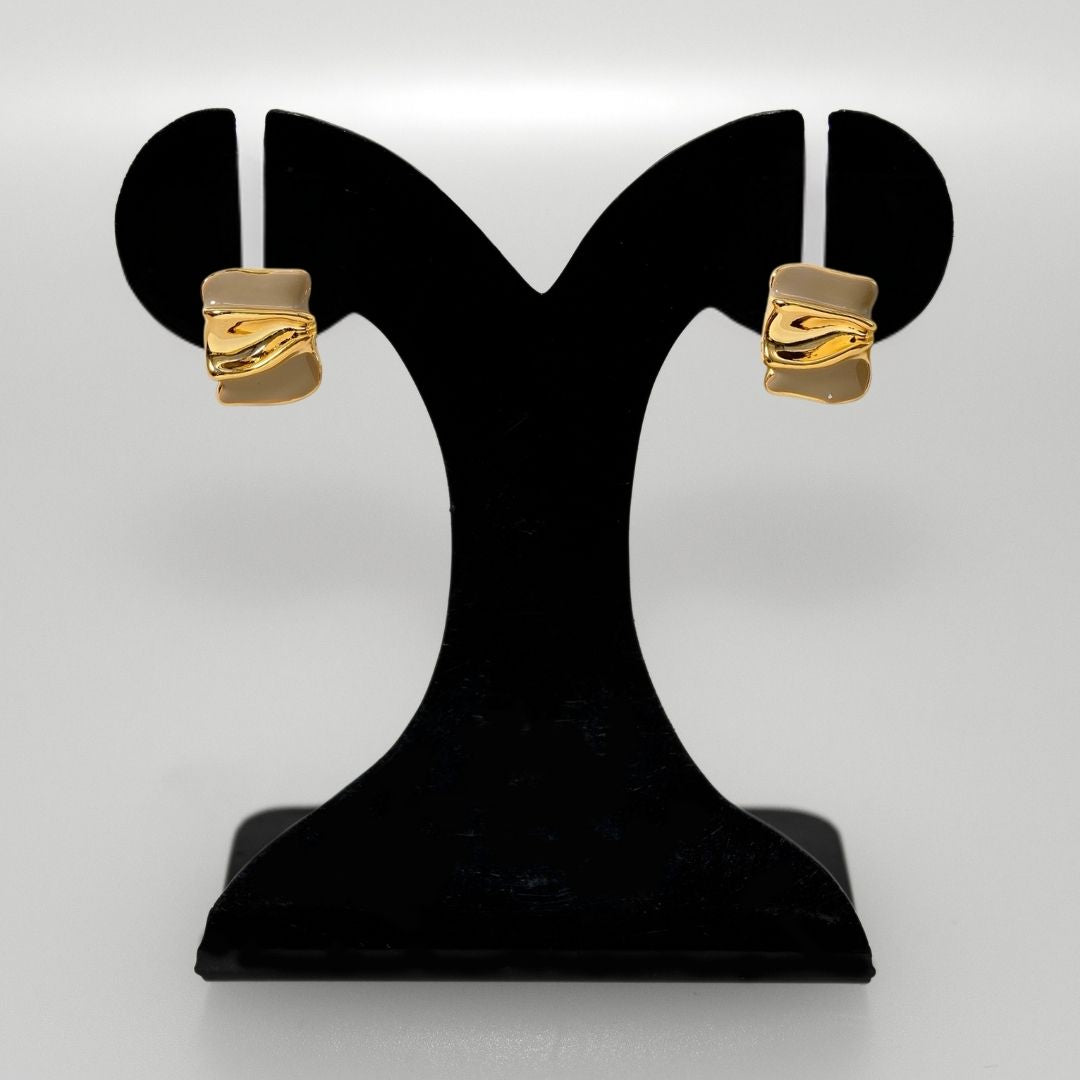 Gold Embossed Studs Beige Nestasia