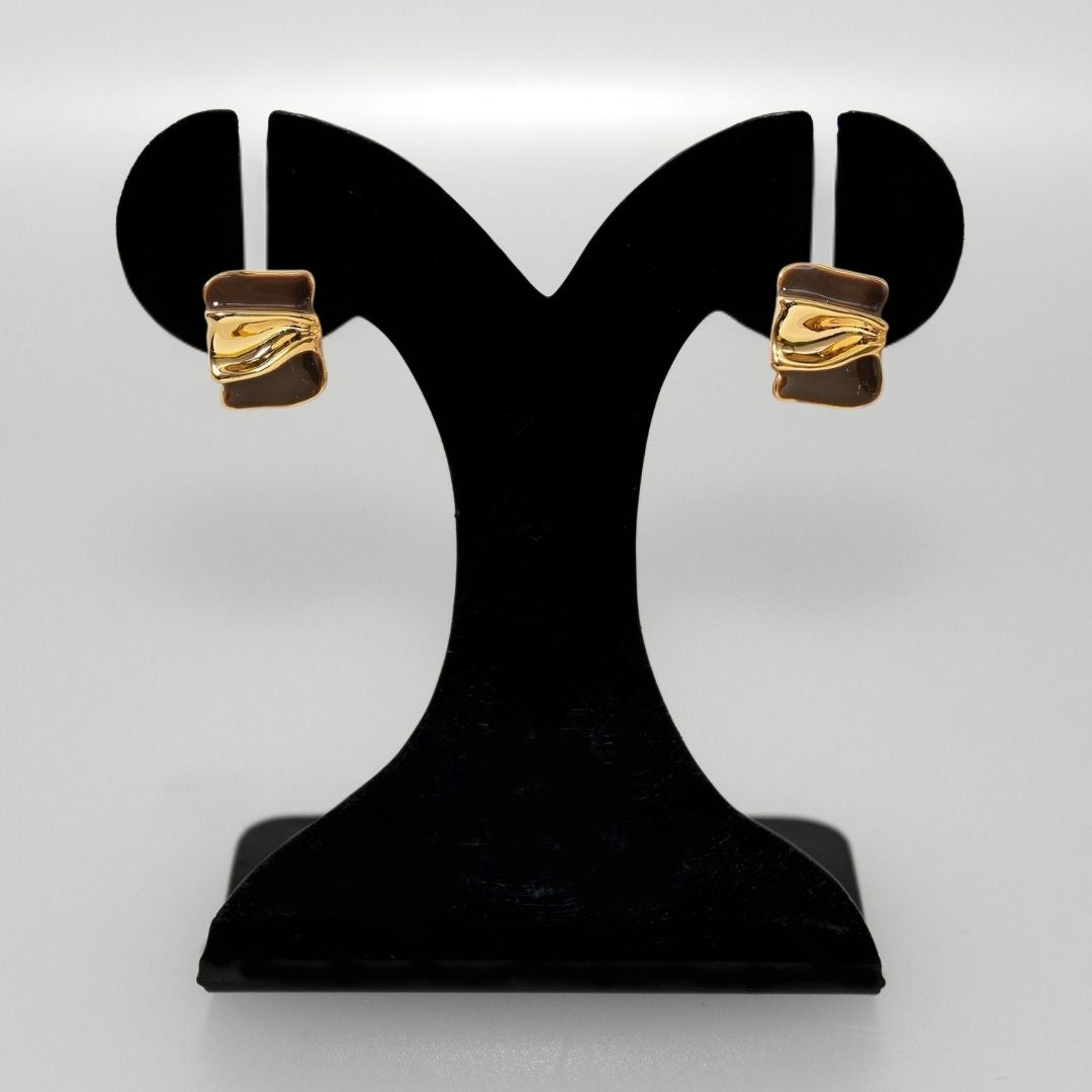 Gold Embossed Studs Brown Nestasia