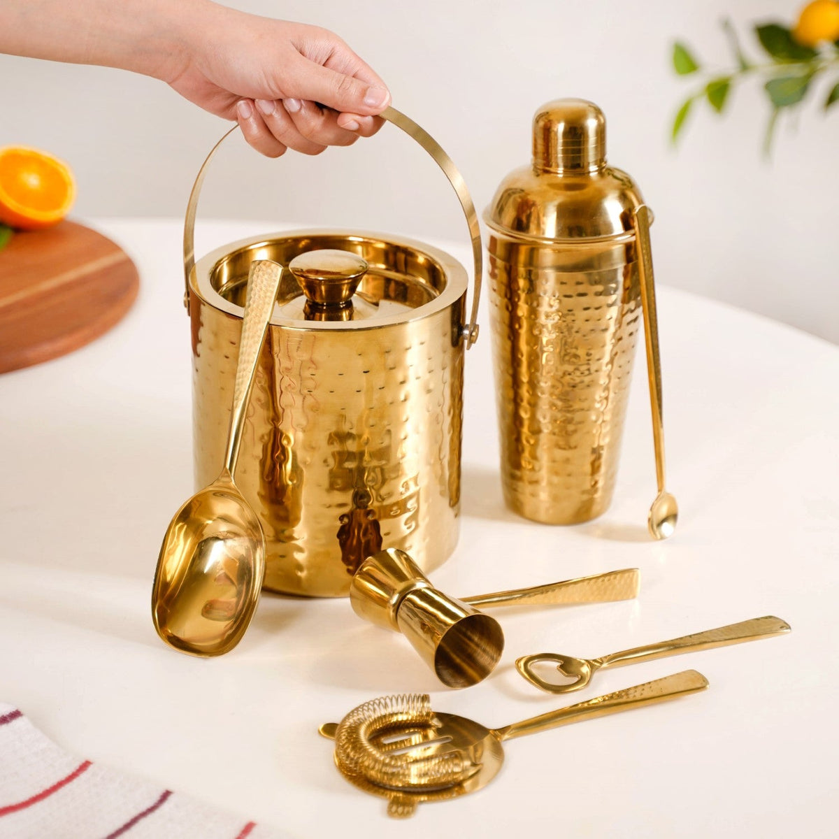 Gold Hammered Texture Bar Tool Set Of 7 Nestasia