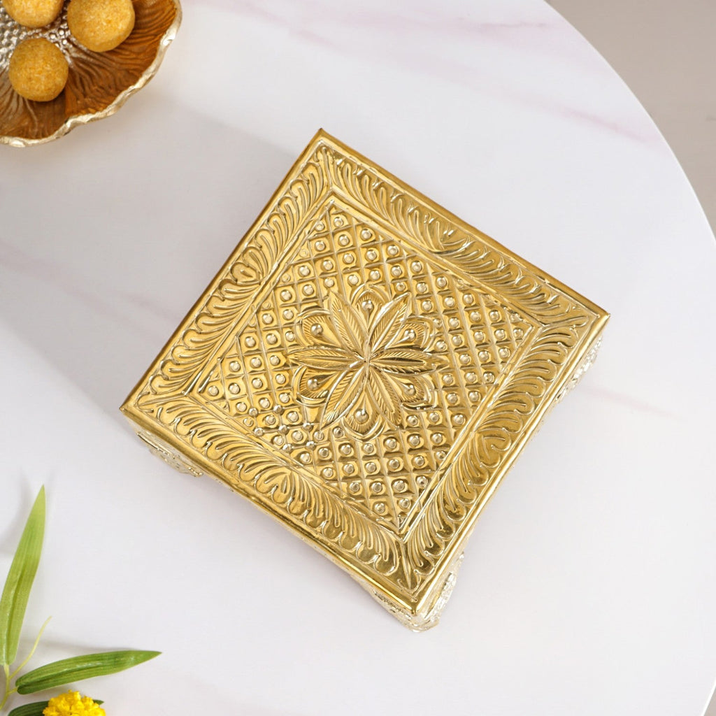 Gold Puja Chowki Small 16x16cm Nestasia