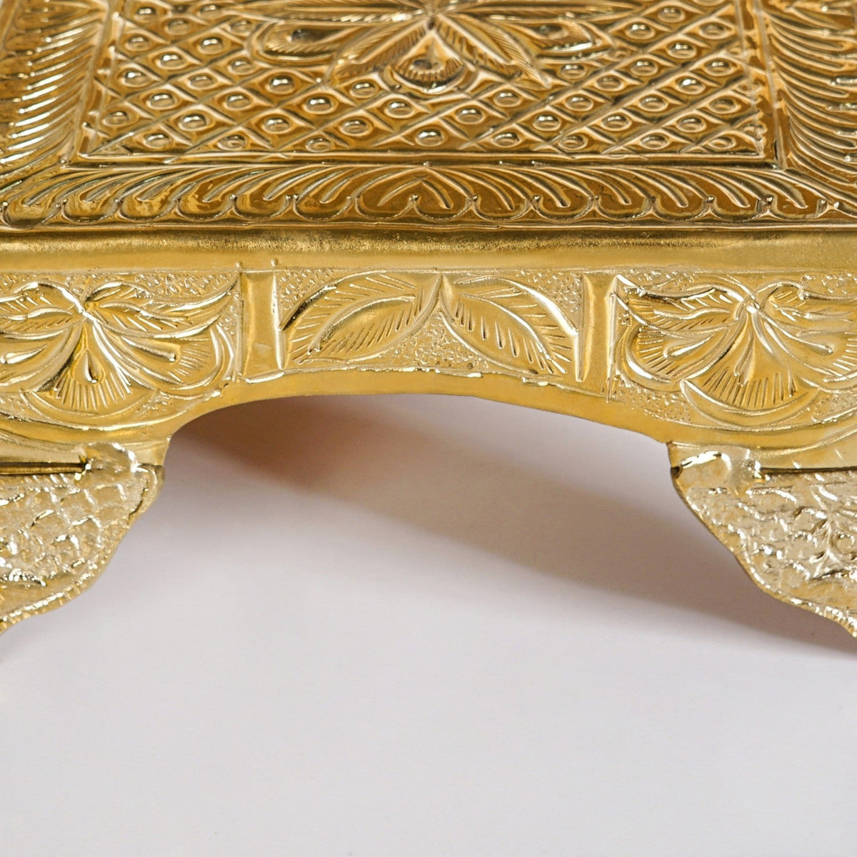 Gold Puja Chowki Small 16x16cm Nestasia