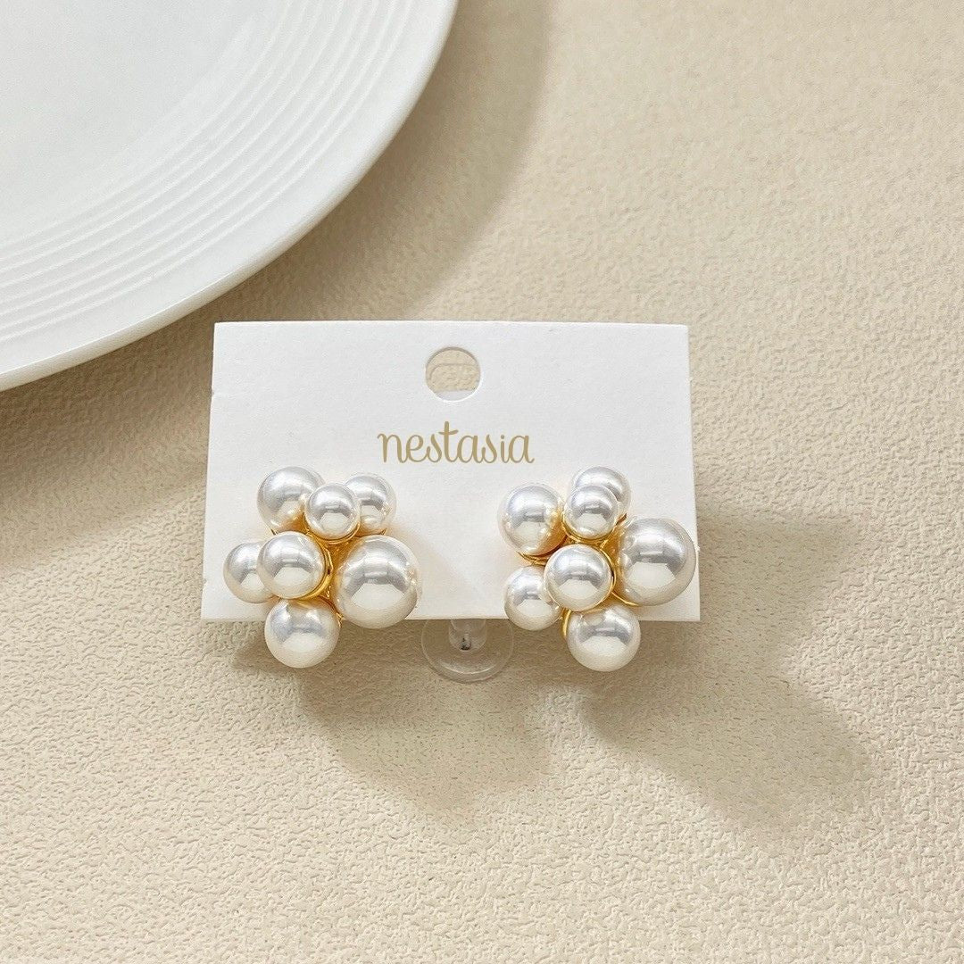 Gold Radiance Cluster Earrings Nestasia