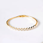 Gold Zigzag Pearl Bracelet Nestasia
