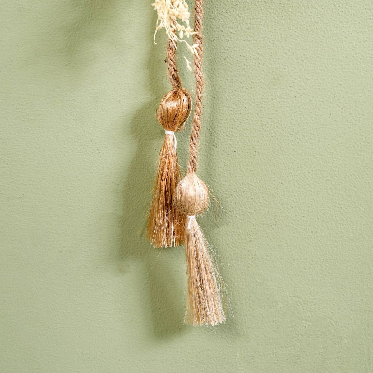 Golden Rings Dried Natural Flower Wall Hanging Nestasia