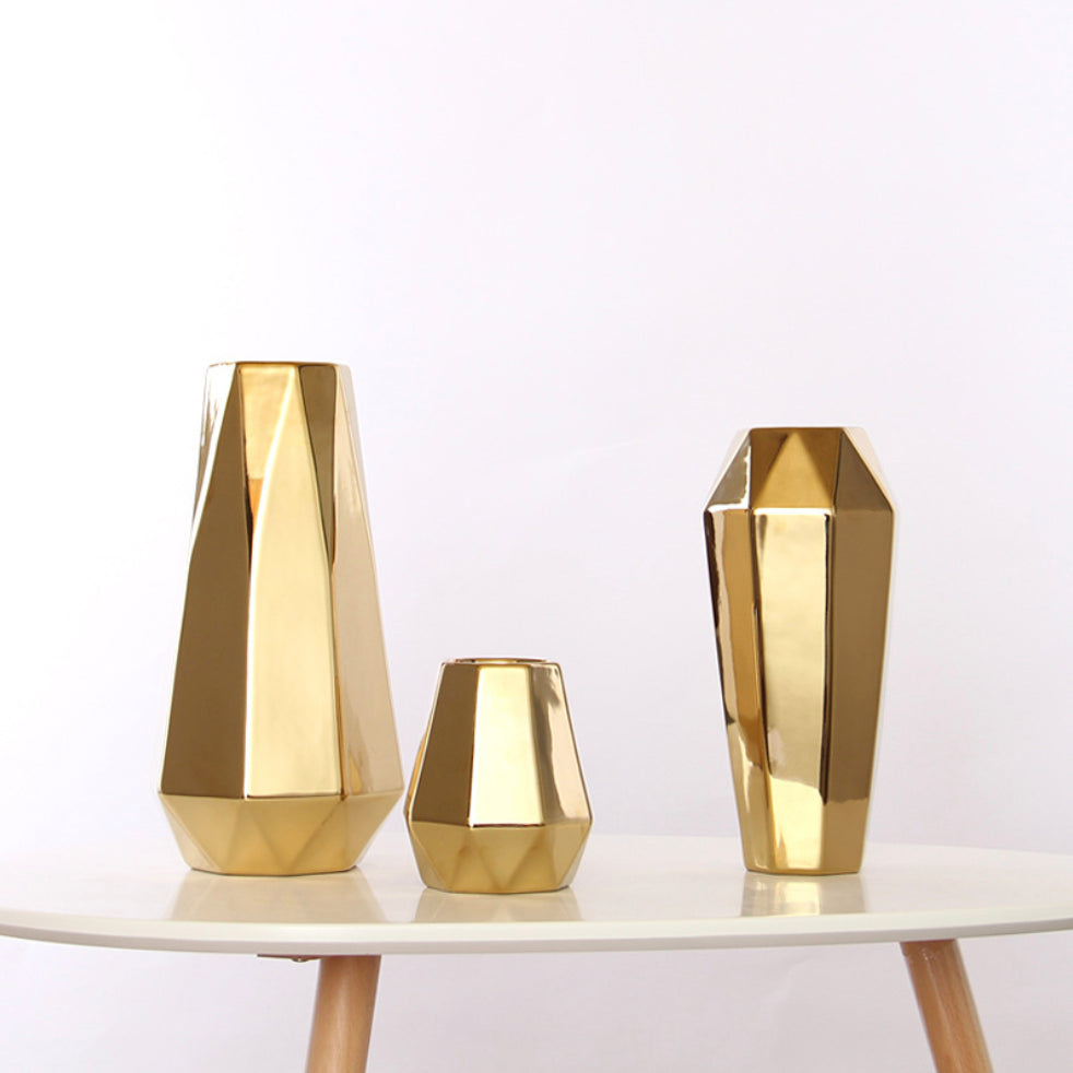Gold Flower Pot Nestasia