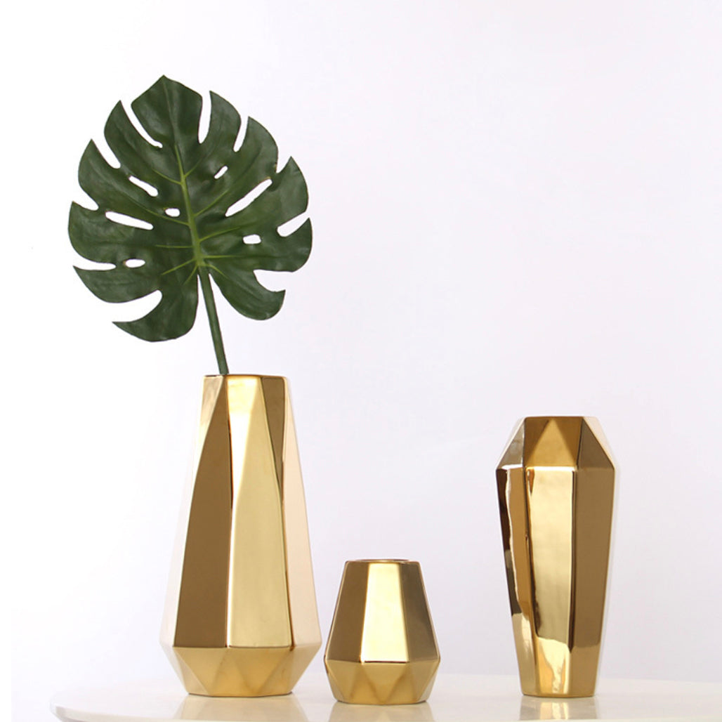 Gold Flower Pot Nestasia