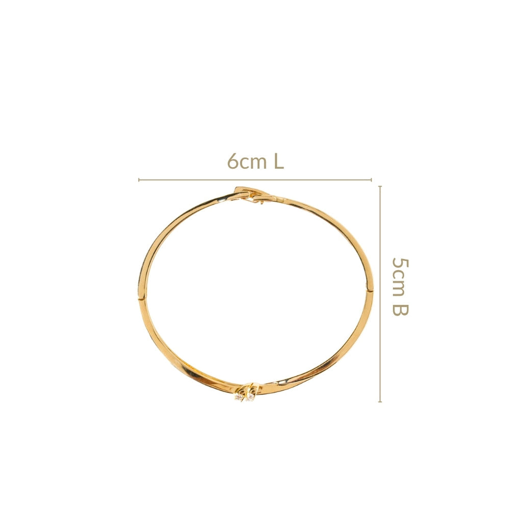 Graceful Knotted Vines Gold Bracelet Nestasia