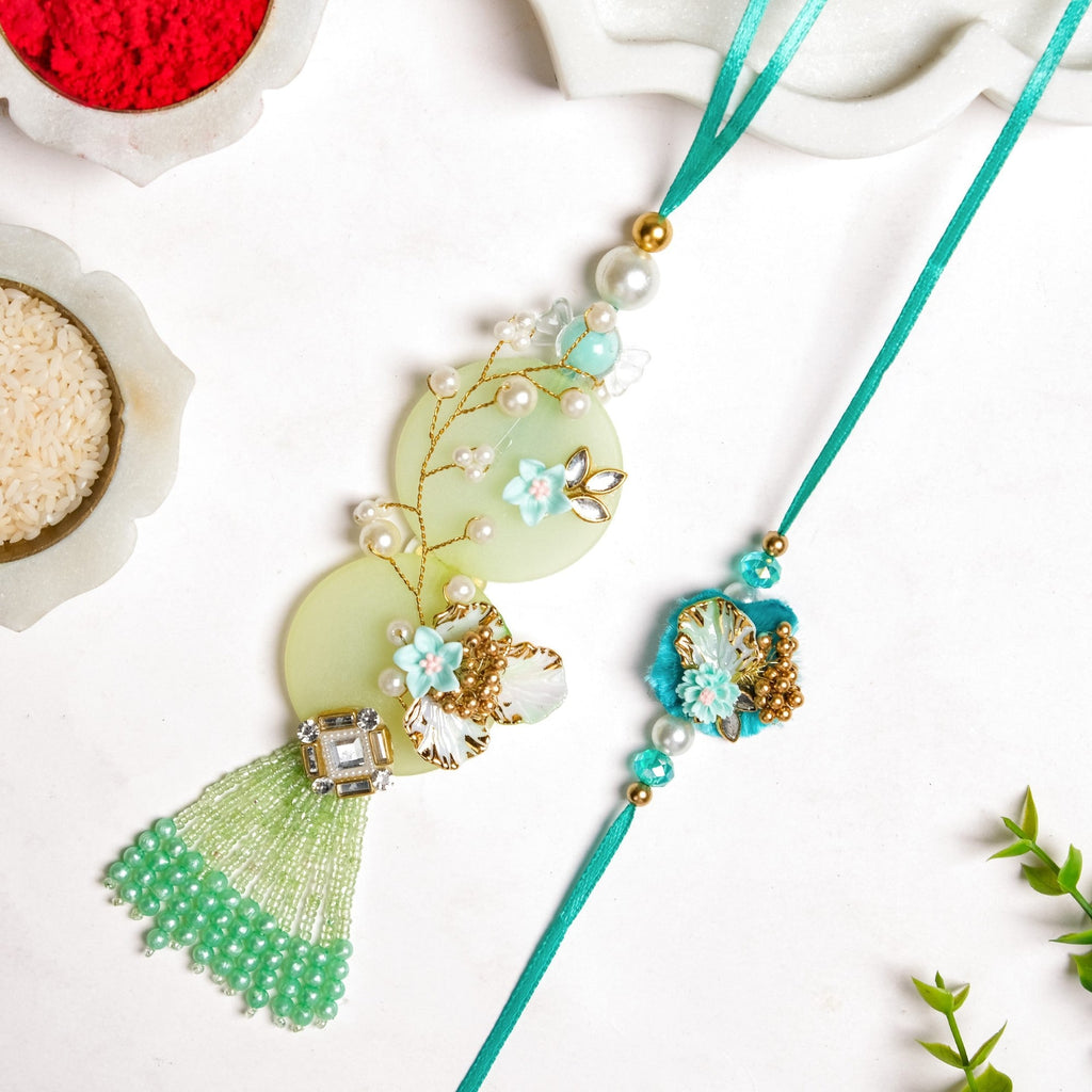 Graceful Green Rakhi Lumba Gift Set Nestasia