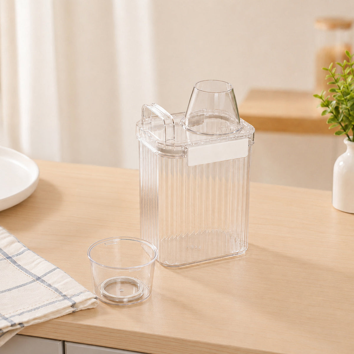 Grain Storage Container With Measuring Cup 1300ml Nestasia